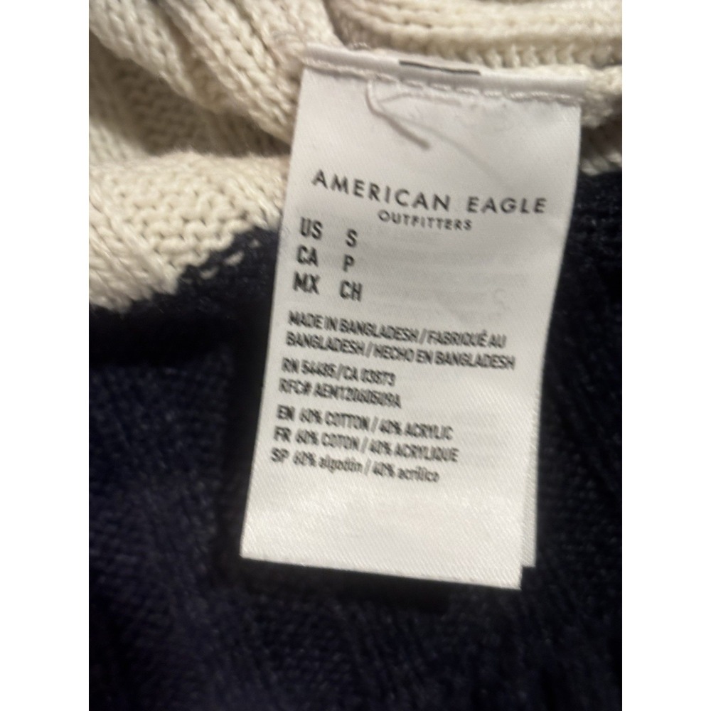 American Eagle Crop Cardigan Sweater Women's S Blue White Chunky Ribbed Striped‎ - Picture 4 of 10
